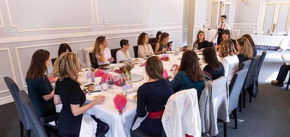 Redefinir el feminismo para encontrar la igualdad y el liderazgo